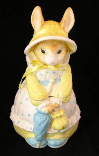 Department 56 EASTER BUNNY RABBIT Candy Jar Japan